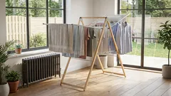 Unde și cum să uscați rufele în apartament: sfaturi pentru cei care nu au uscător