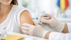 Vaccinarea adulților: ce rapeluri merită verificate și de ce contează mai mult decât crezi