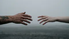 9 semne care indică faptul că nu merită să menții o relație cu acea persoană